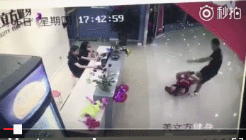 健身房私教课怎么上的_健身房私教怎么上课_健身房教教