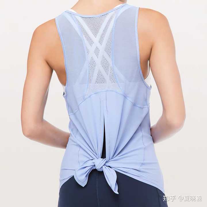 明星健身穿搭_明星穿什么品牌健身衣_明星健身穿的衣服品牌