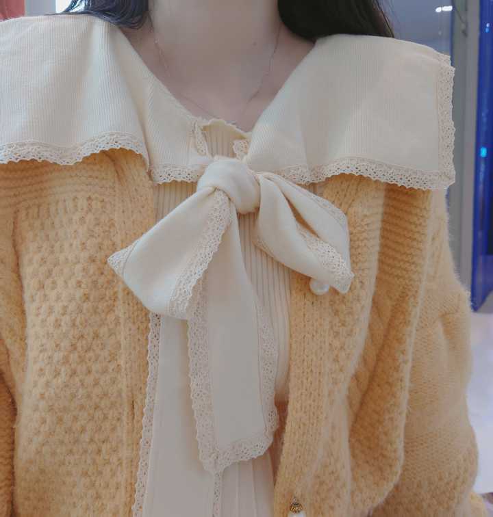 明星健身穿的衣服品牌_健身明星穿衣服品牌有哪些_明星穿什么品牌健身衣