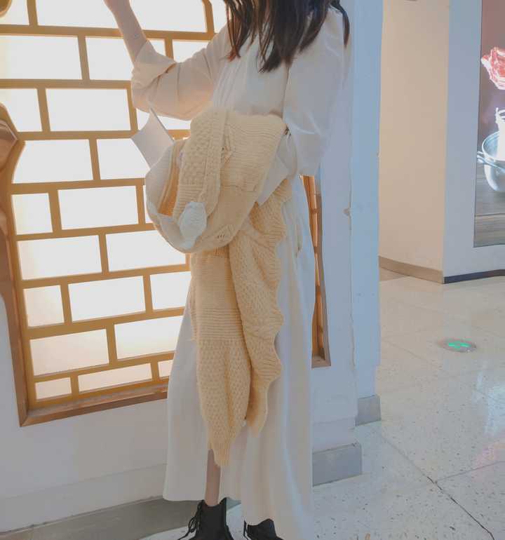 明星穿什么品牌健身衣_明星健身穿的衣服品牌_健身明星穿衣服品牌有哪些